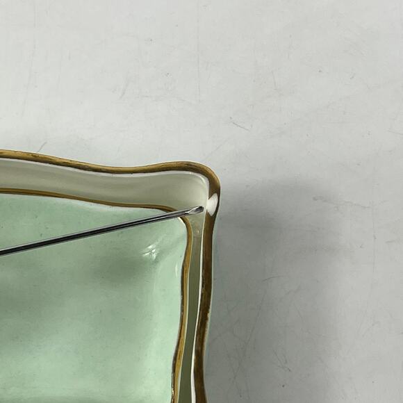 Crown Staffordshire England Floral Bone China Trinket Box Lid Flowers 1950s Mint - Picture 10 of 14